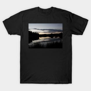 Gentle lake. T-Shirt